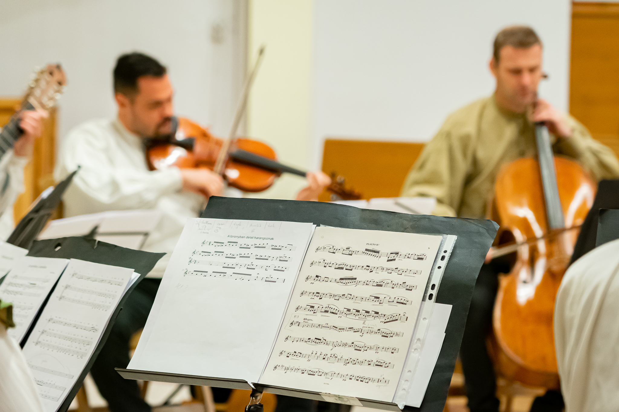 Magyar Orpheusz – magyar romantikus zene: ünnepi hangverseny és leckehangverseny Sepsiszentgyörgyön Magyar Orpheusz – magyar romantikus zene: ünnepi hangverseny és leckehangverseny Sepsiszentgyörgyön