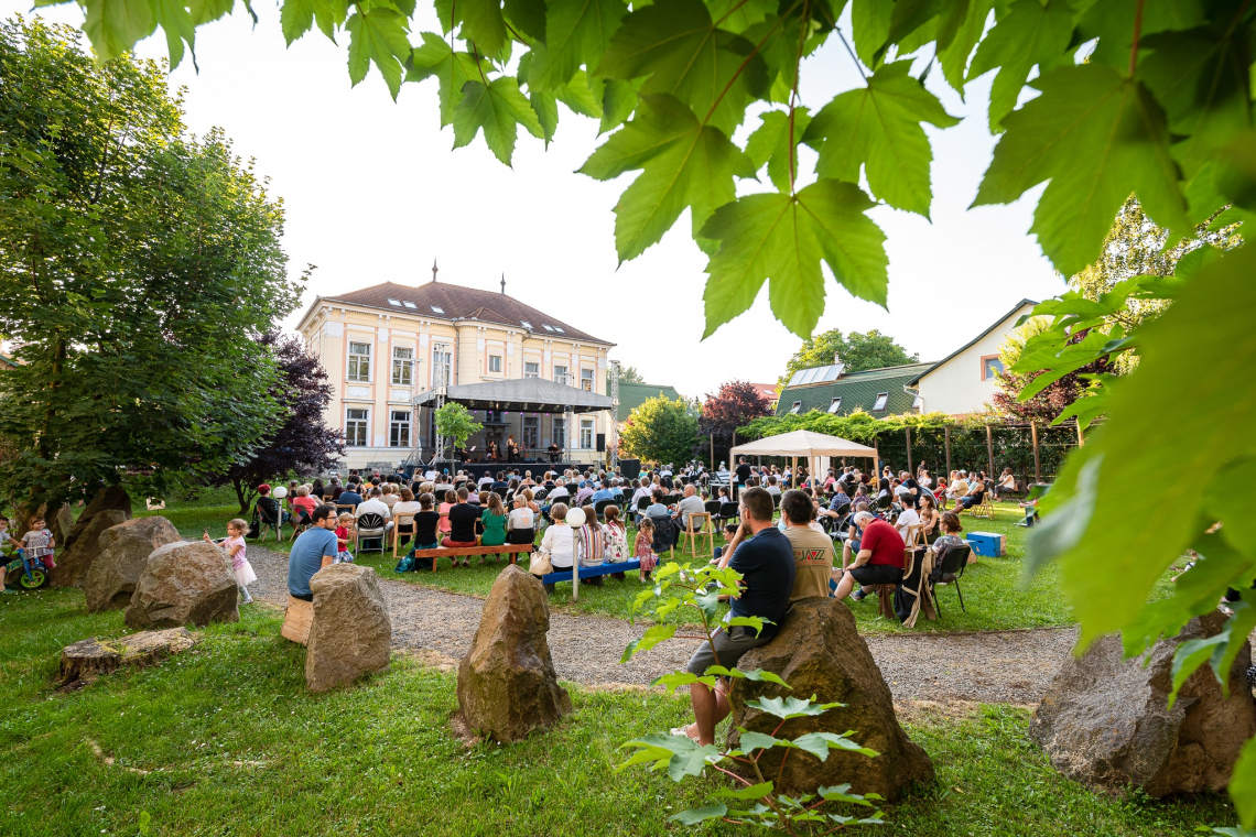 Augusztusi koncertek és szabadtéri filmvetítések a KultúrParkban