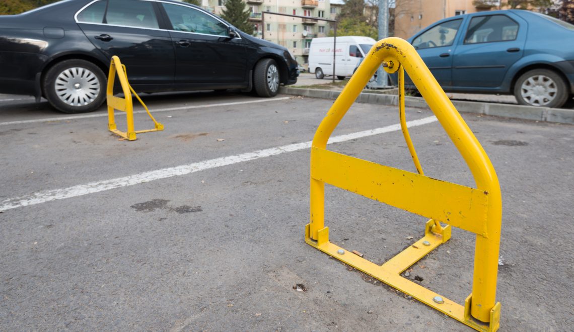 Közeledik a határidő a lakónegyedi parkolóhelyek bérének befizetésére!